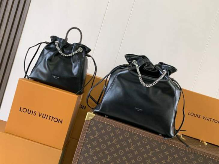 Picture of Louis Vuitton Handbags _SKUfw227466434fw